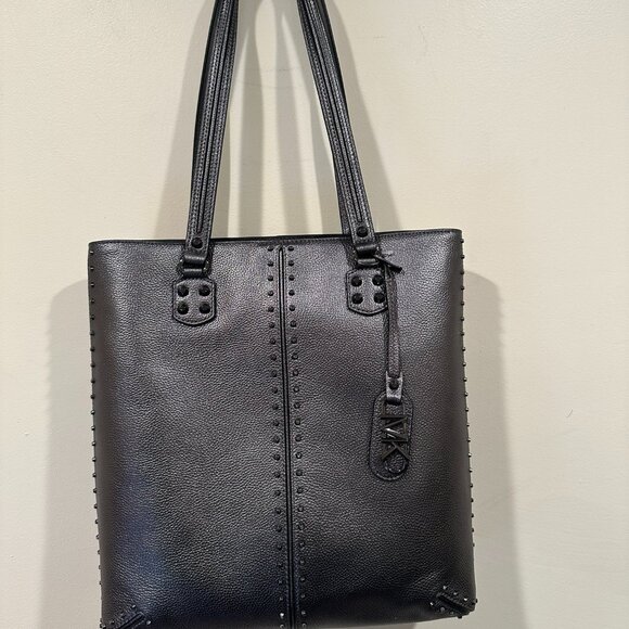 NWT Michael Kors Leather Aster Gunmetal Larrge Tote - Picture 1 of 8